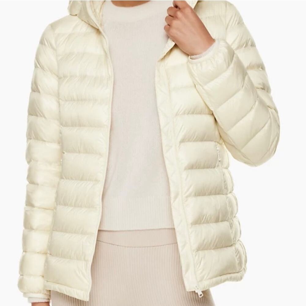 Aritzia Babaton The Foundation Puffer Ivory Hooded Packable Down Jacket Size M